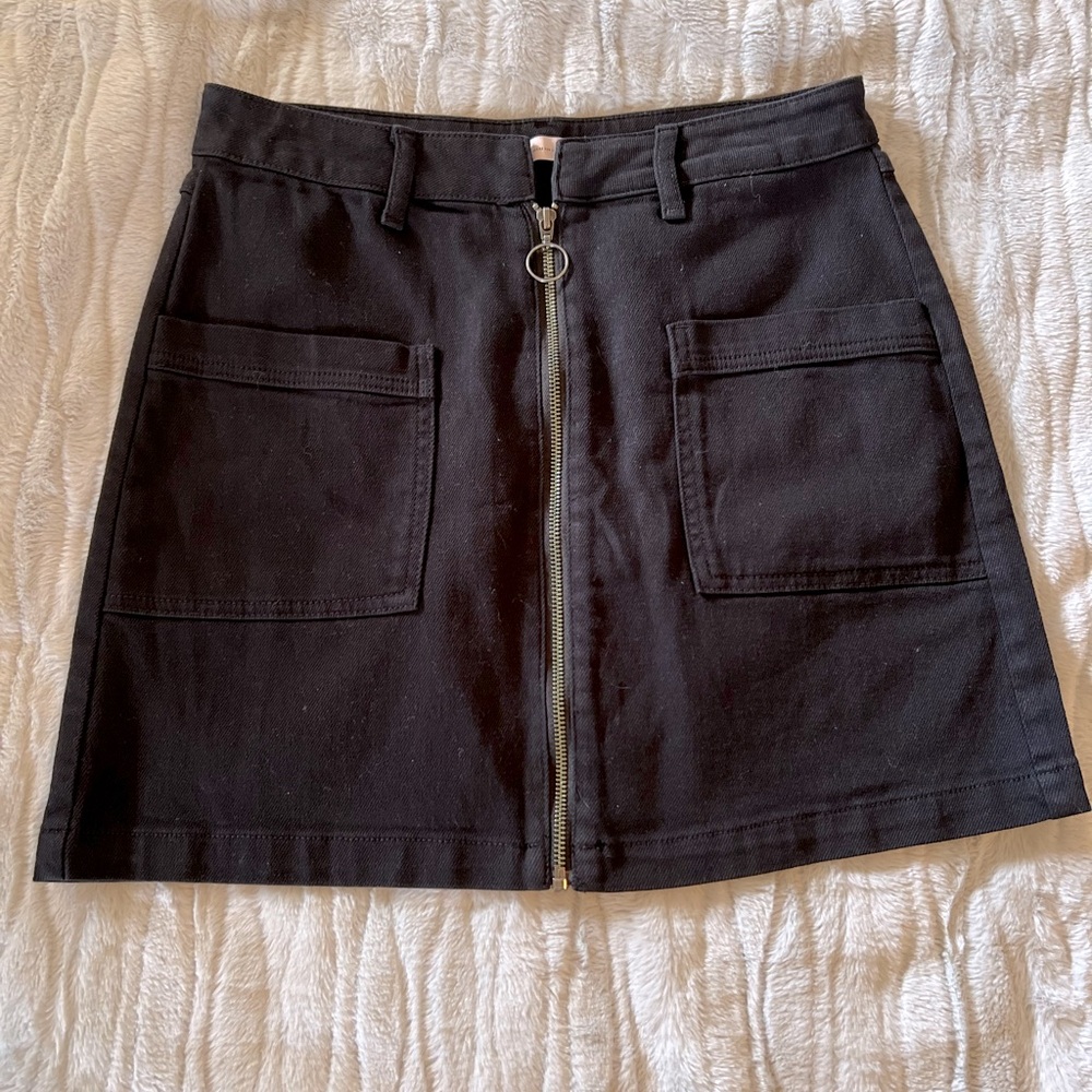 SO Juniors/ Womens Black Jean Skirt Zipper Front Size 11